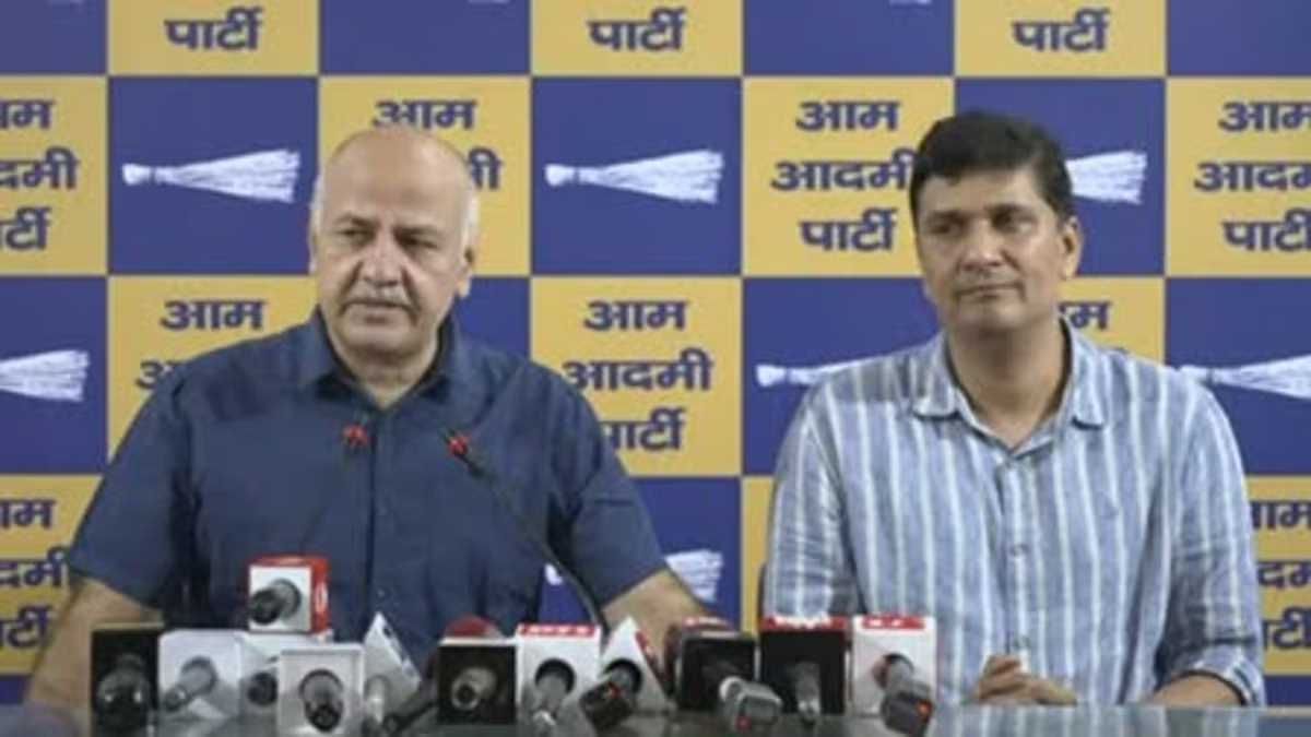 दिल्ली में रोहिणी के एक स्कूल के पास हुए बम धमाके पर मनीष सिसोदिया बोले, यह केंद्र की लापरवाही